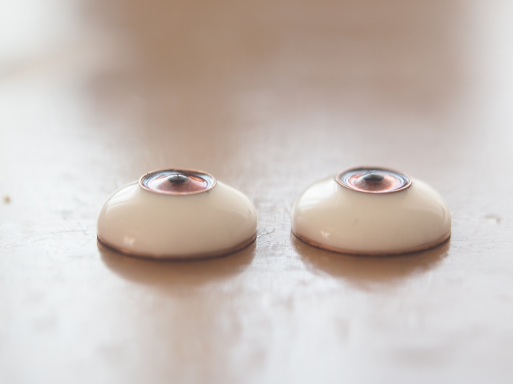 18mm/9mm ライトオレンジ カッパータイプ 七宝グラスアイ 七宝焼きドールアイ
