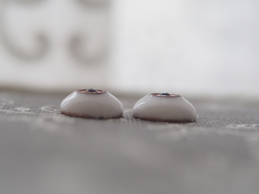 【B品】15mm/8mm イエローゴールド系 カッパータイプ 七宝グラスアイ 七宝焼きドールアイ