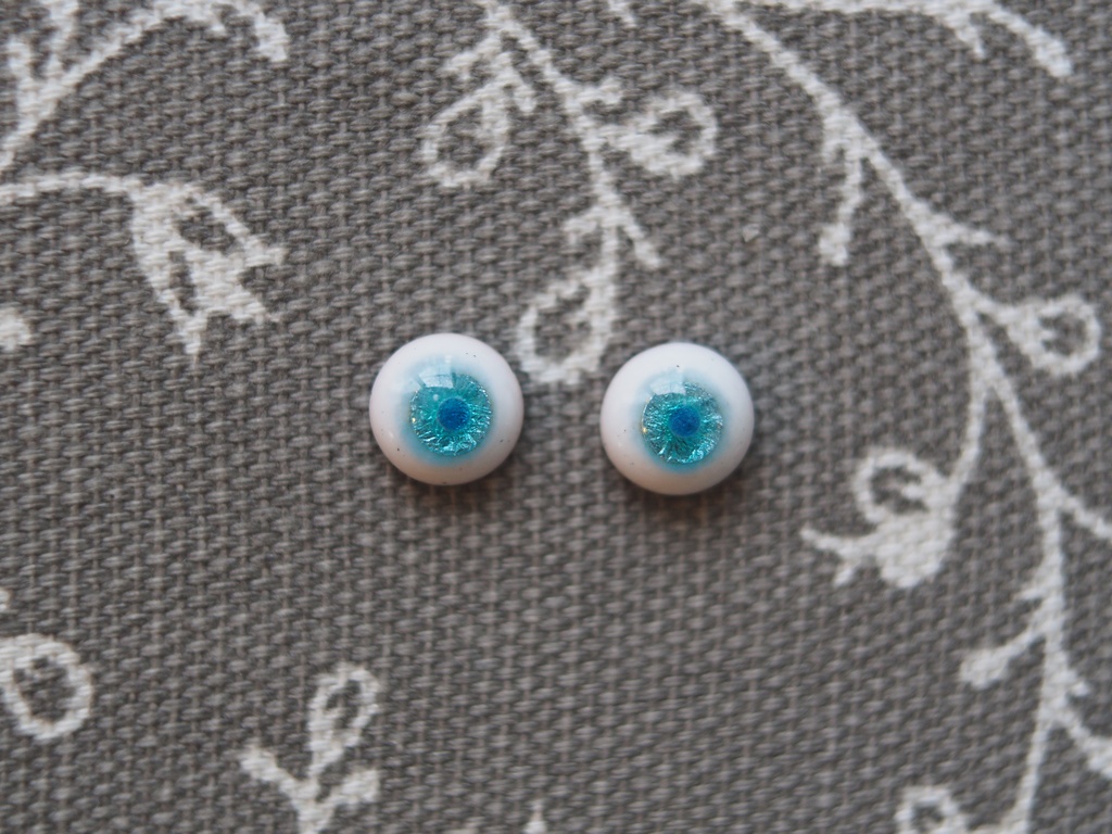 8mm/5.5mm ブルーグリーン系水彩タイプ 七宝グラスアイ 七宝焼きドールアイ