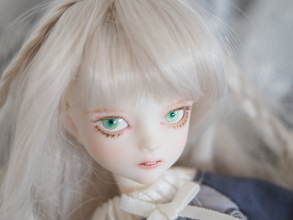 8mm/4mm マスカット色小虹彩 水彩タイプ 七宝グラスアイ