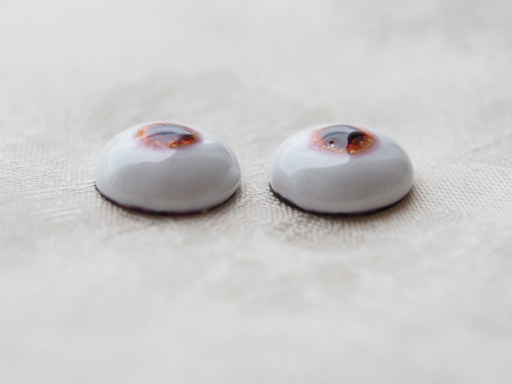 【B品】15mm/8mm 橙色 水彩タイプ 七宝グラスアイ