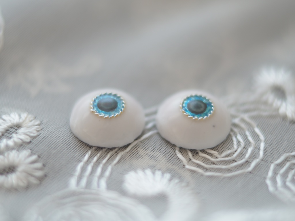 【B品】13.5mm/6mm ブルー系ジェムタイプ 七宝グラスアイ