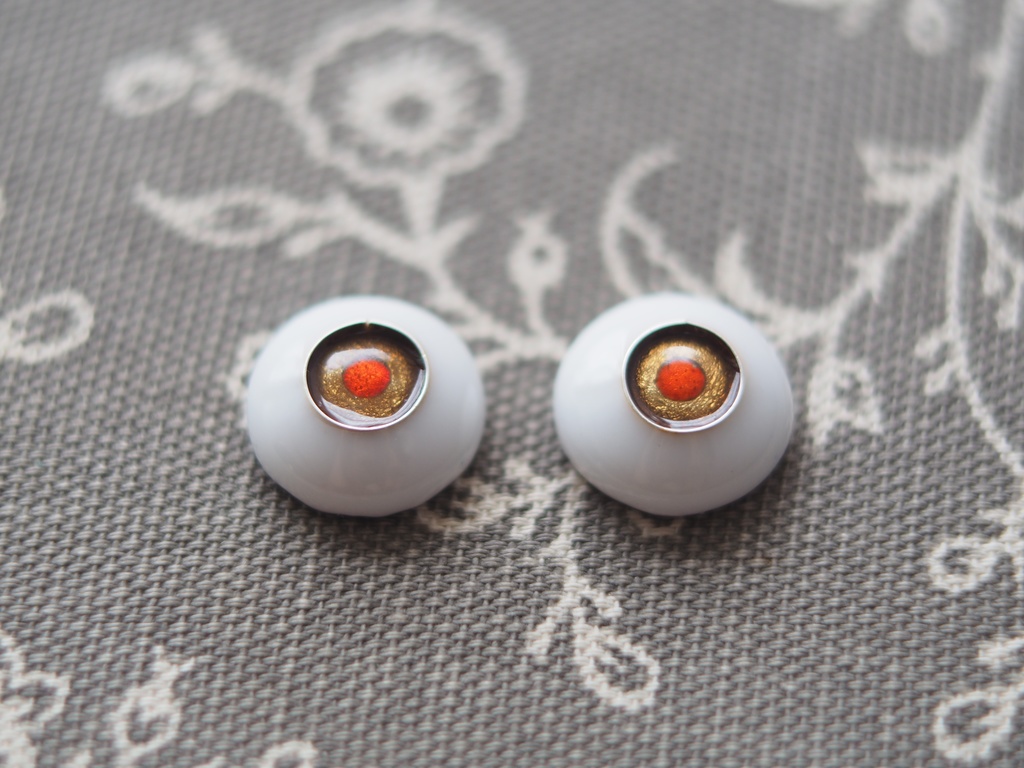 16mm/8mm スタッフドオリーブ色ジェムタイプ 七宝グラスアイ
