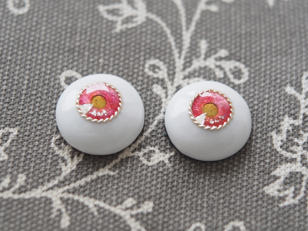 18mm/9.5mm コスモス色ジェムタイプ 七宝グラスアイ
