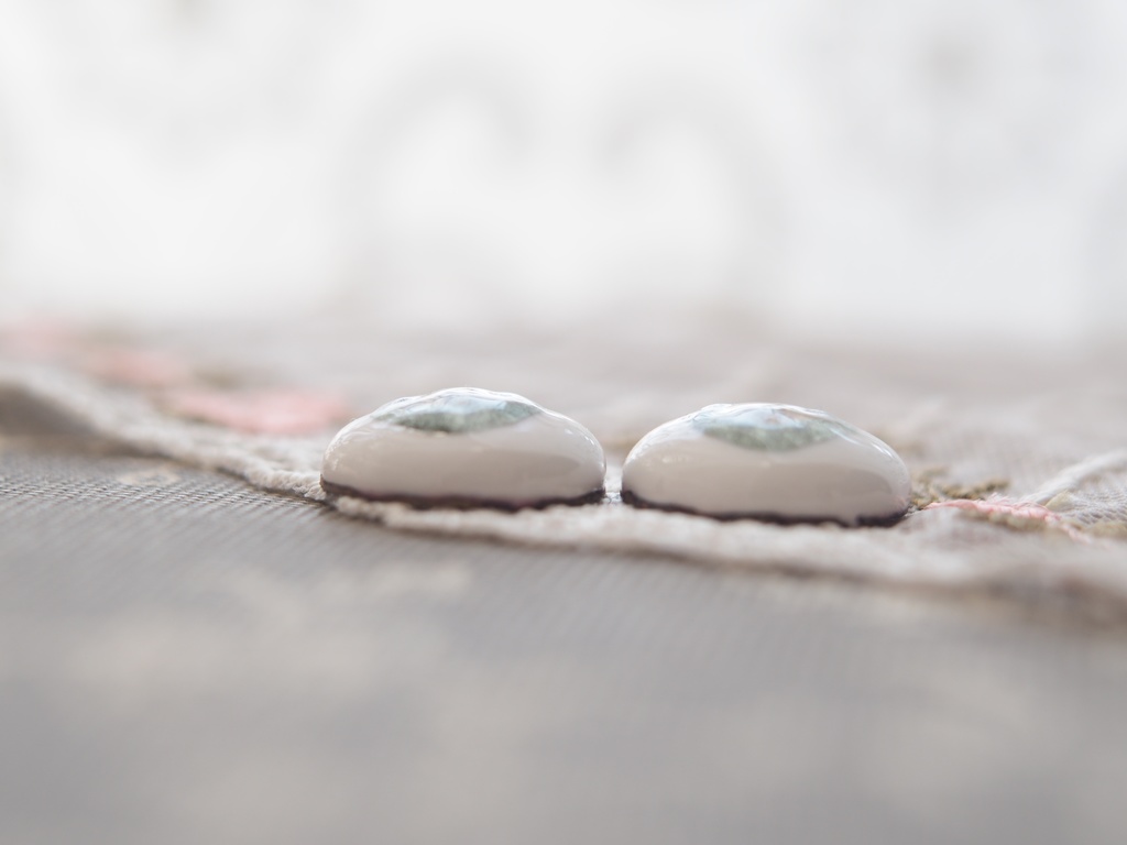 18mm/13.5-12mm アニメ風グレイッシュミント水彩タイプ 七宝グラスアイ