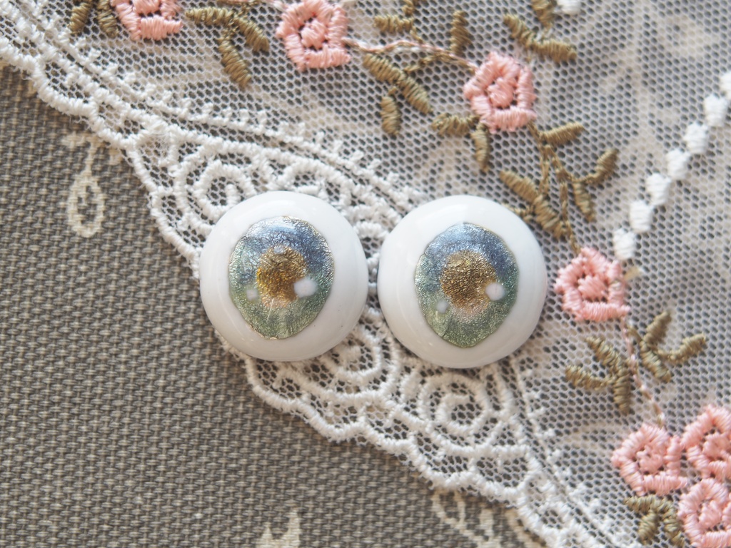 18mm/13.5-12mm アニメ風グレイッシュミント水彩タイプ 七宝グラスアイ