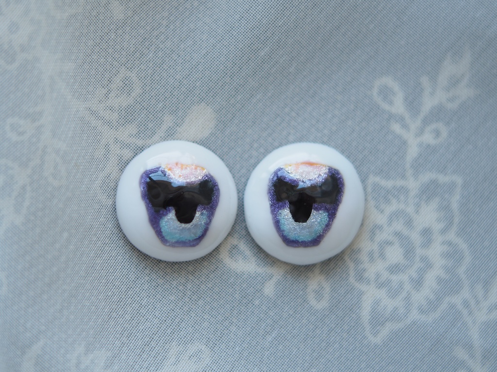 18mm/13-12mm 紫×水色 アニメ風水彩タイプ 七宝グラスアイ