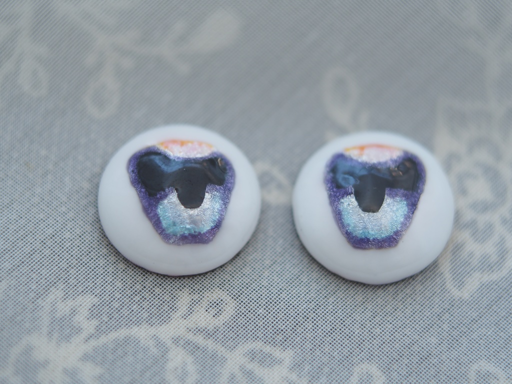 18mm/13-12mm 紫×水色 アニメ風水彩タイプ 七宝グラスアイ