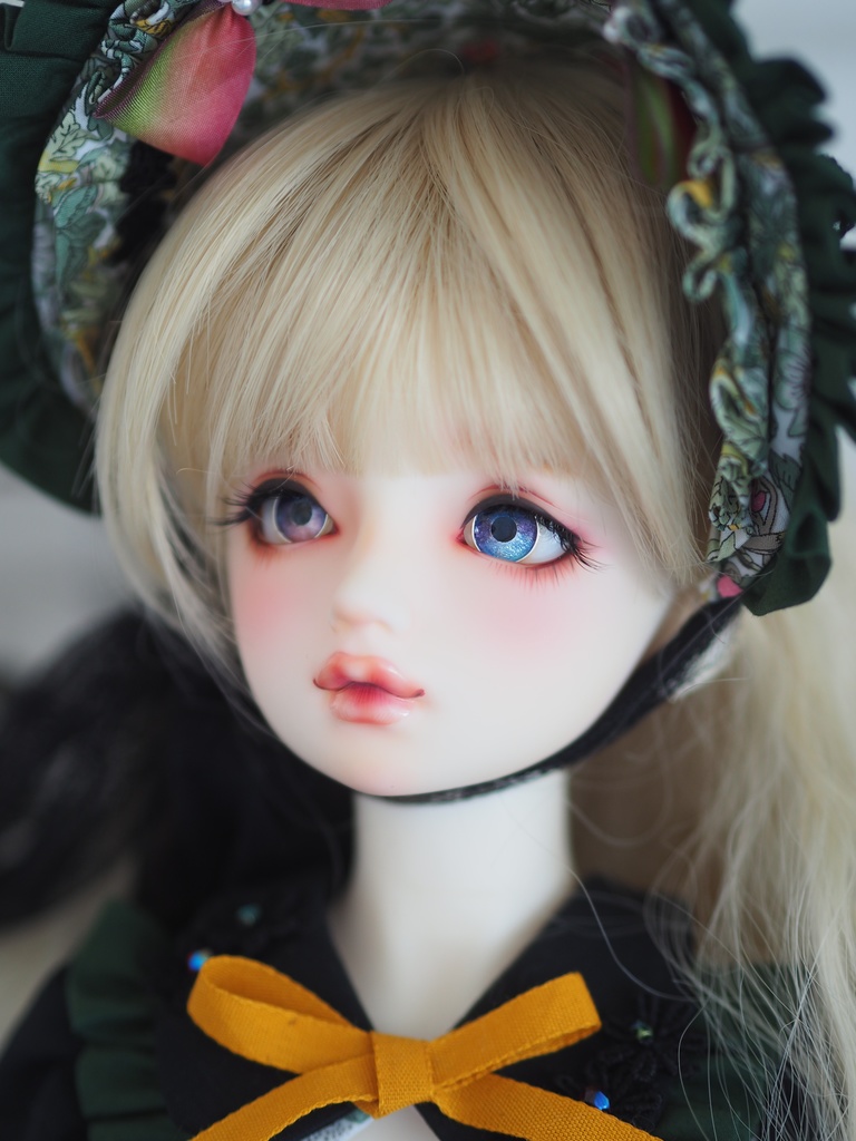 16mm/9mm 夕暮れグラデーションオッドアイ ジェムタイプ 七宝グラスアイ