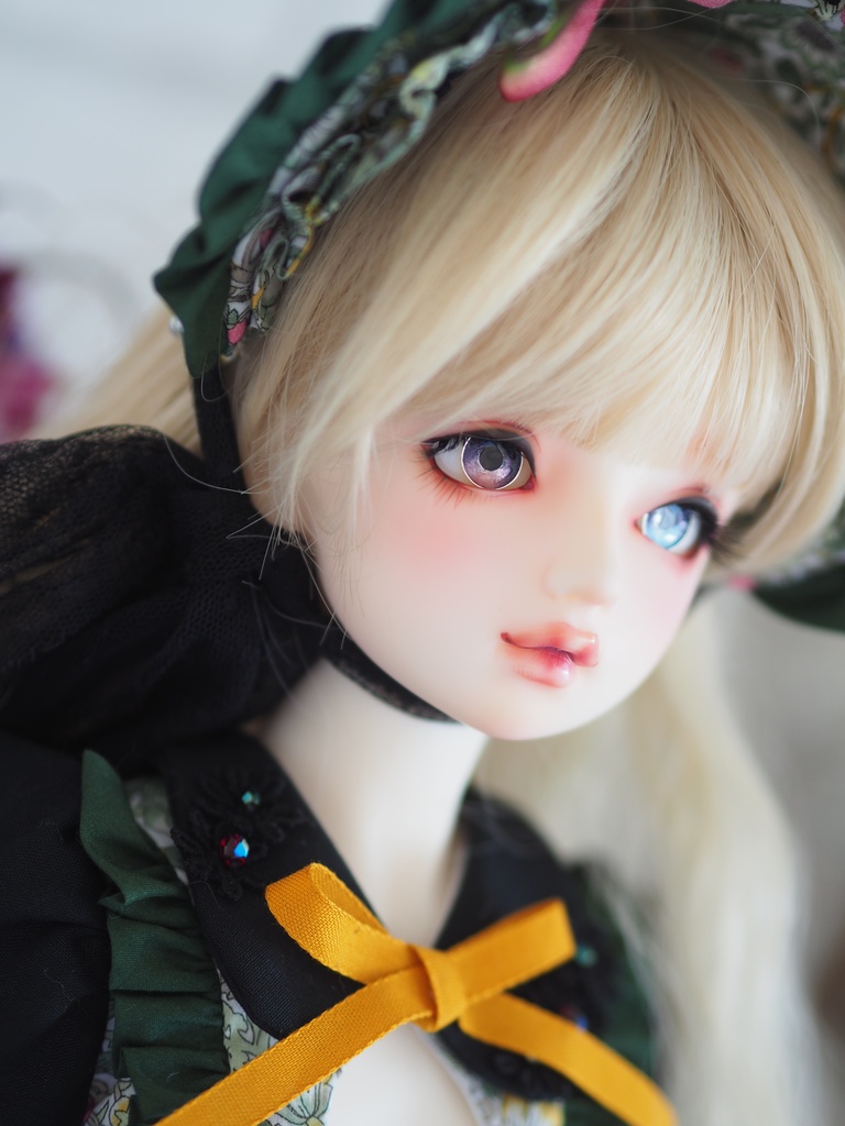 16mm/9mm 夕暮れグラデーションオッドアイ ジェムタイプ 七宝グラスアイ