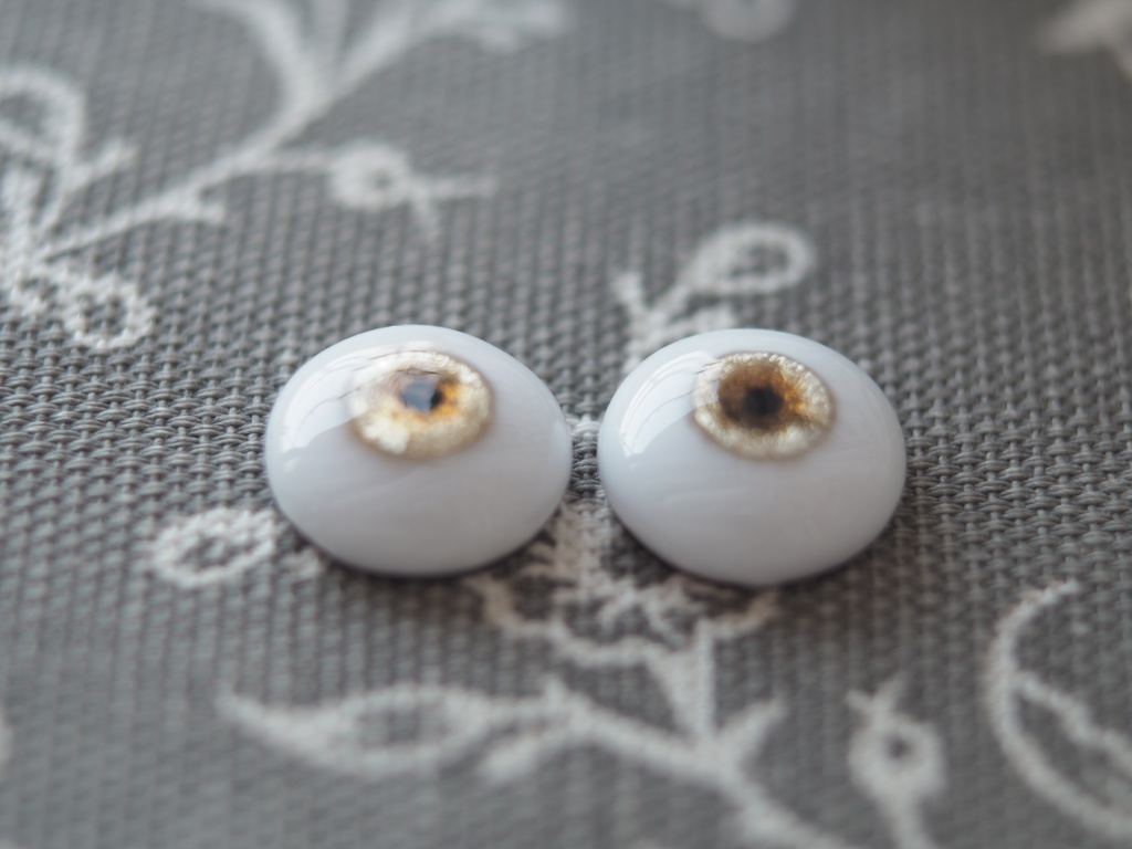 14mm/7mm ブラウンベージュ系 水彩タイプ 七宝グラスアイ