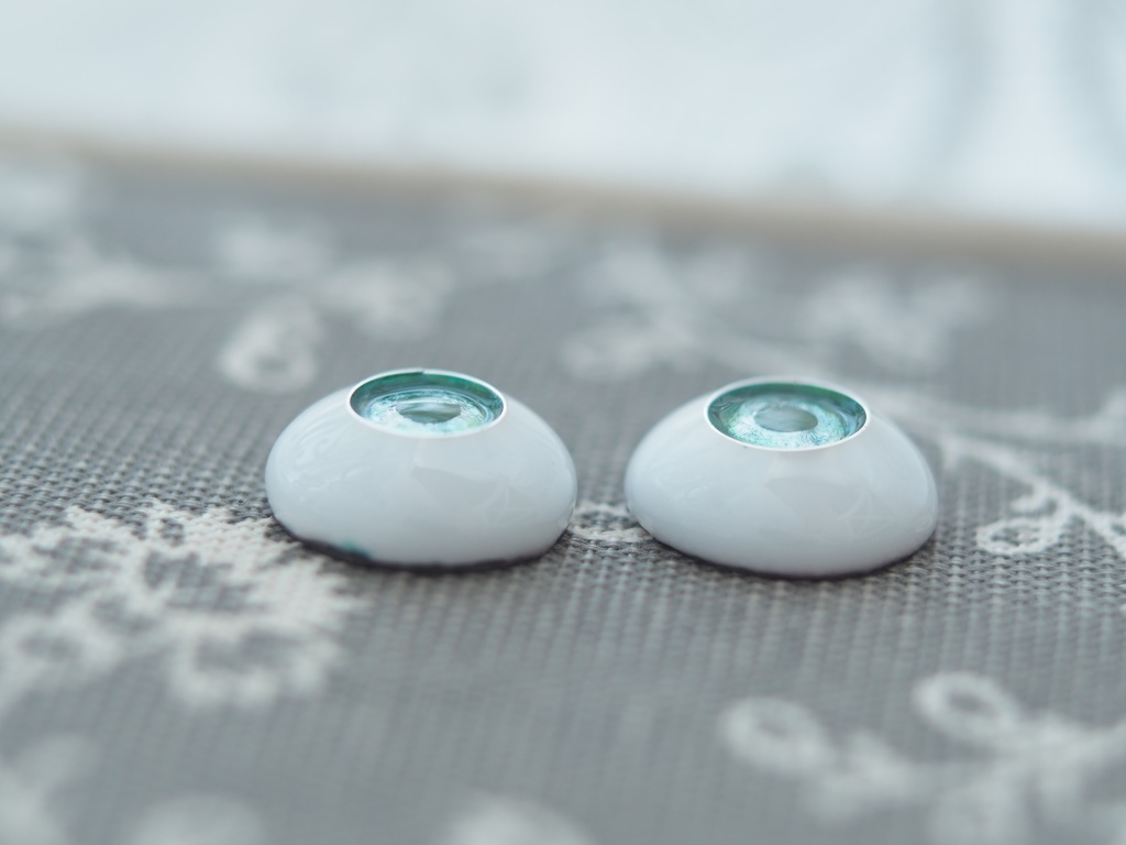 16mm/8.5mm グリーン系 ジェムタイプ 七宝グラスアイ