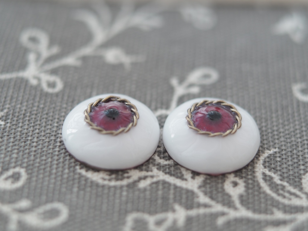 18mm/10mm ベリーレッド 真鍮より線 カッパータイプ 七宝グラスアイ