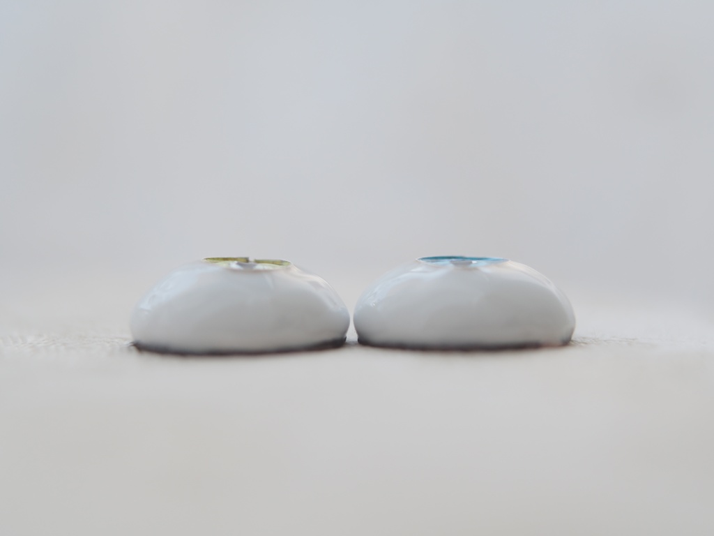 【B品】15.5mm/8-7mm 猫目イエロー×ブルーオッドアイ ジェムタイプ 七宝グラスアイ