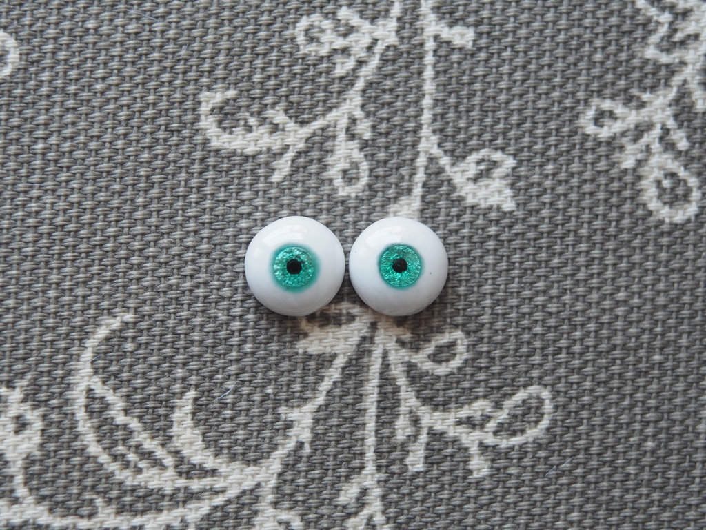 8mm/4.5mm エメラルドグリーン水彩タイプ 七宝グラスアイ