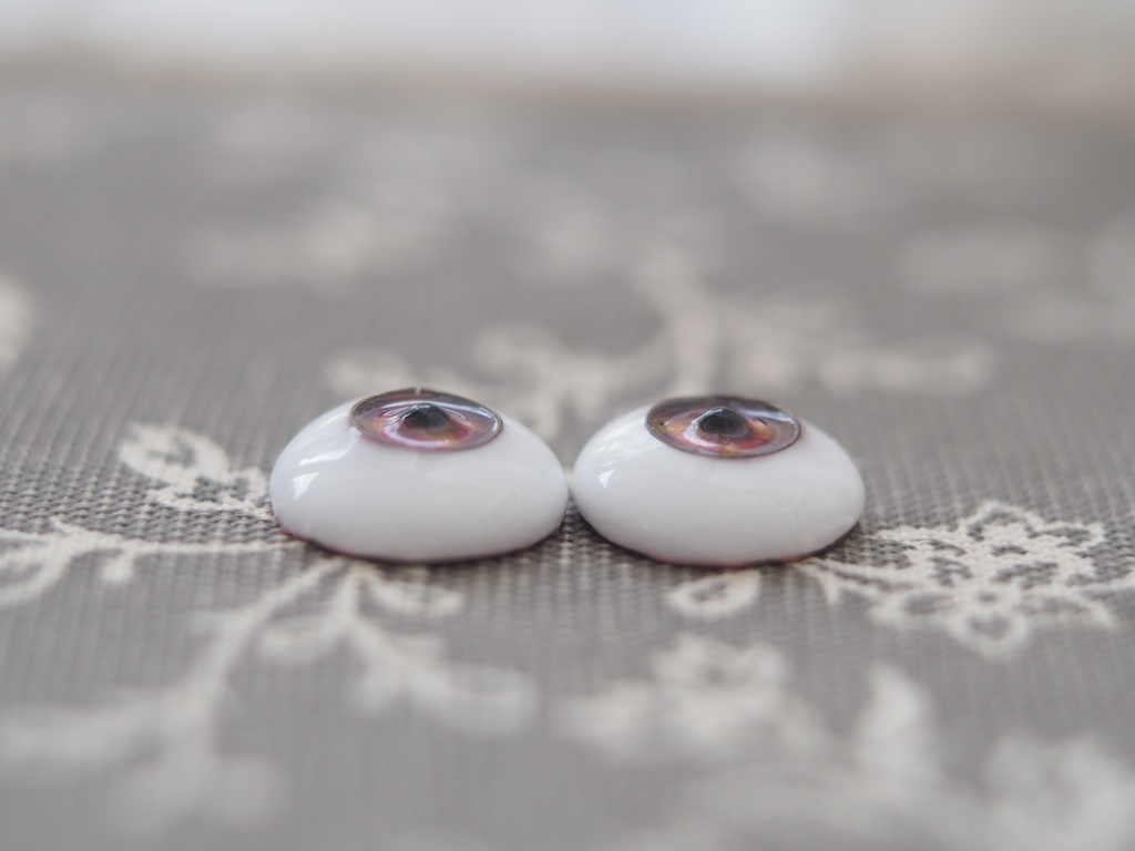 16mm/8.5mm 赤×黄 カッパータイプ 七宝グラスアイ