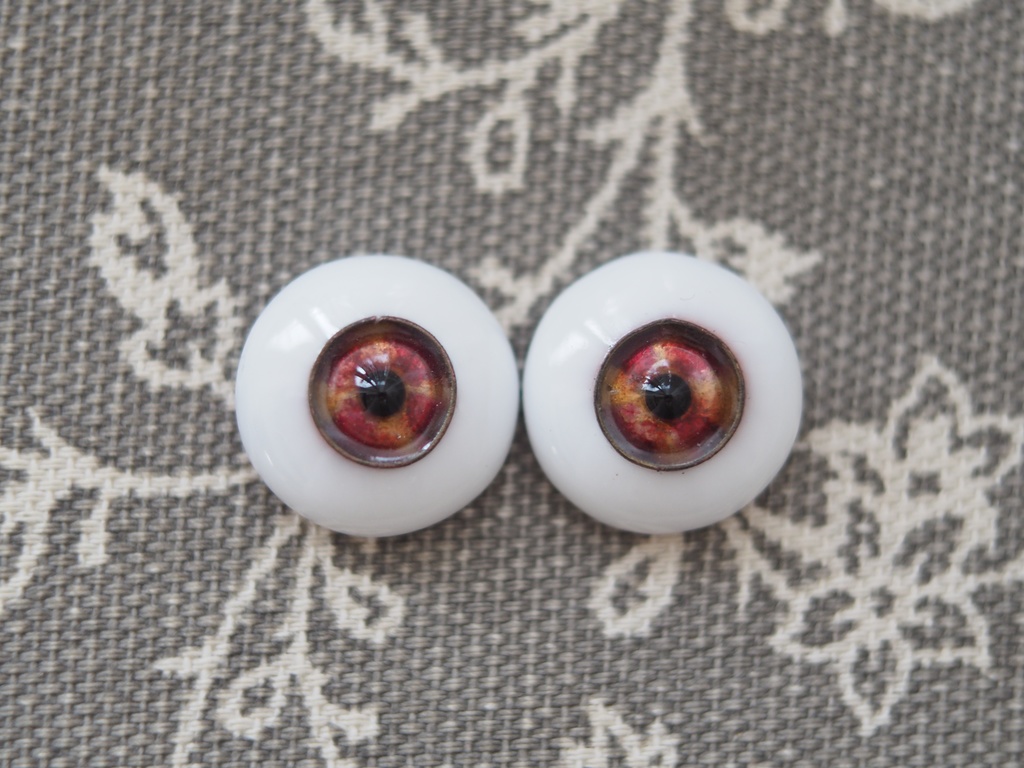 16mm/8.5mm 赤×黄 カッパータイプ 七宝グラスアイ
