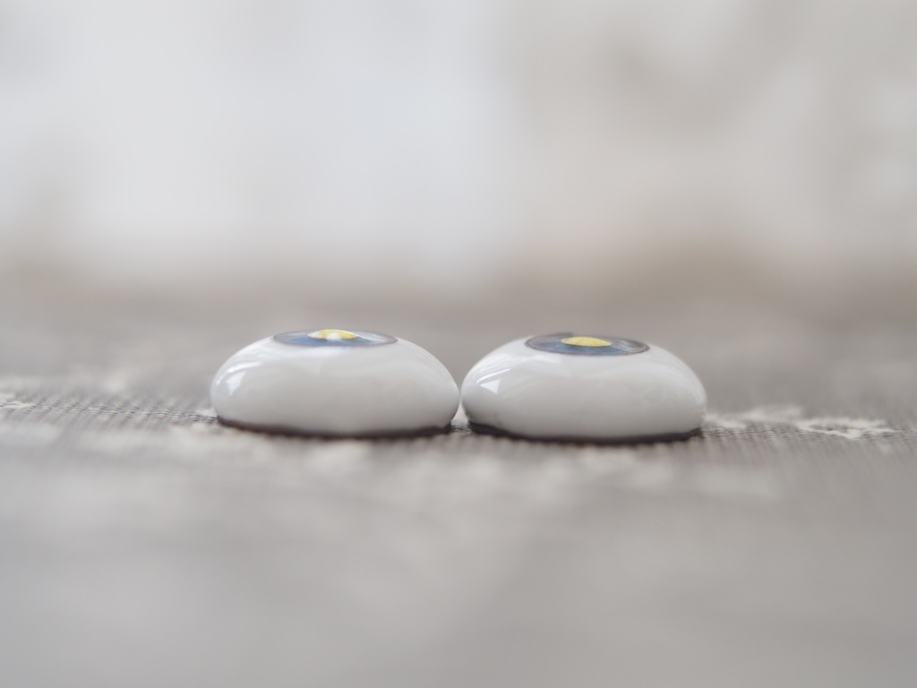 16mm/8mm 濃紺×黄（満月）カッパータイプ 七宝グラスアイ