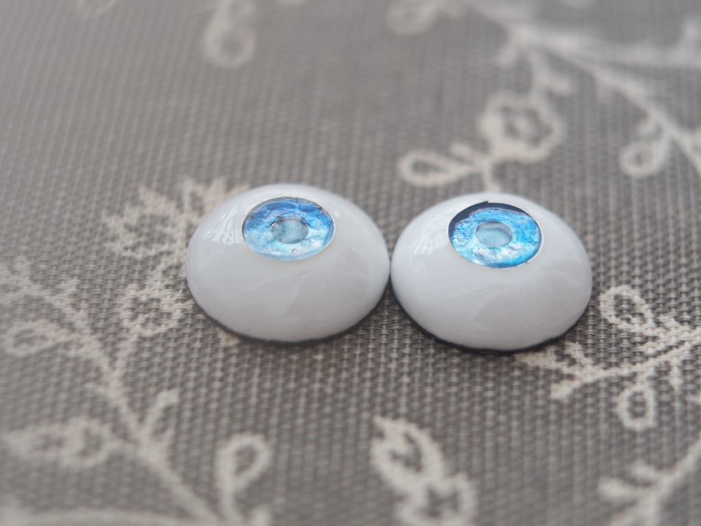 18mm/8mm ブルー系グラデーション ジェムタイプ 七宝グラスアイ