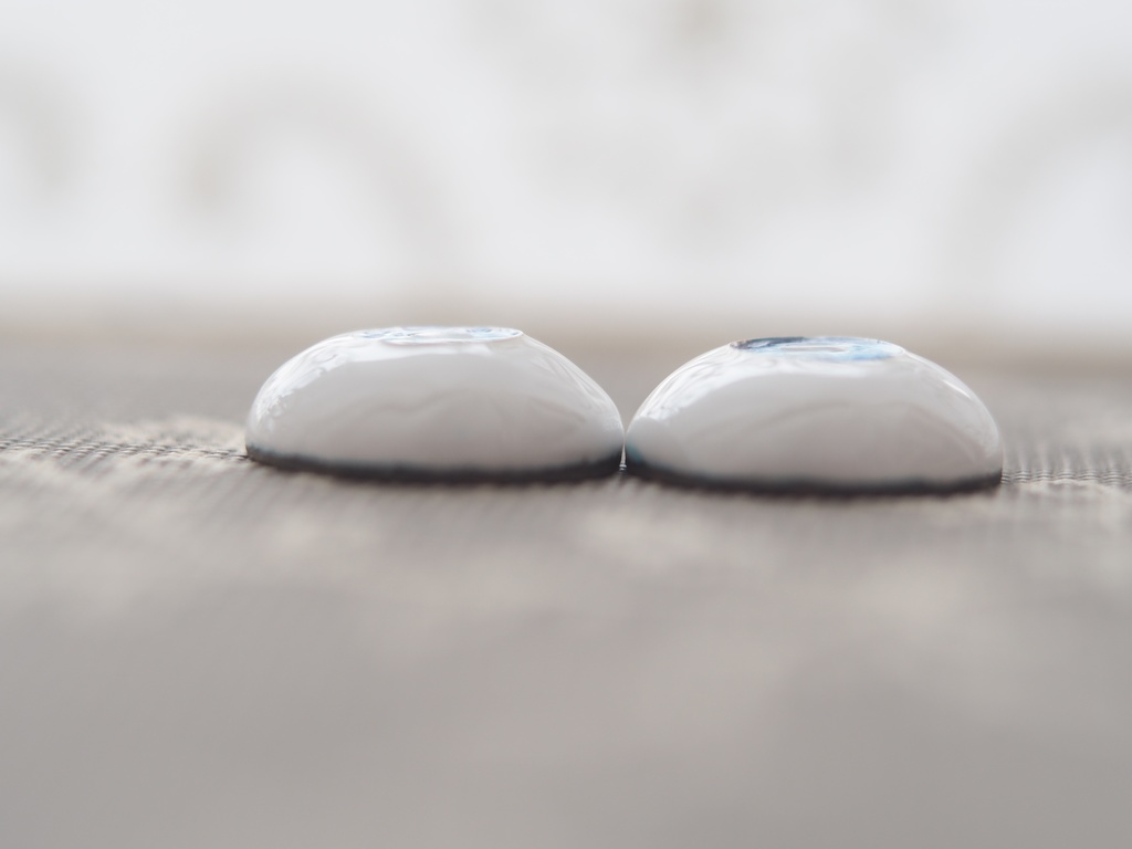 18mm/8mm ブルー系グラデーション ジェムタイプ 七宝グラスアイ