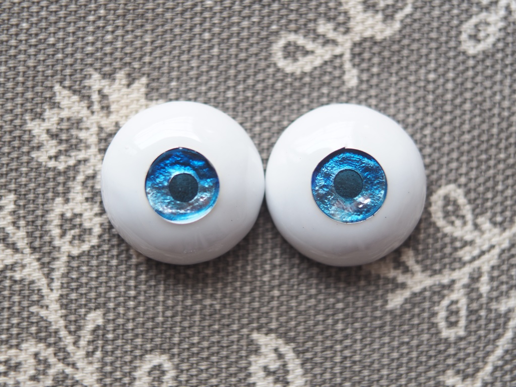 18mm/8mm ブルー系グラデーション ジェムタイプ 七宝グラスアイ