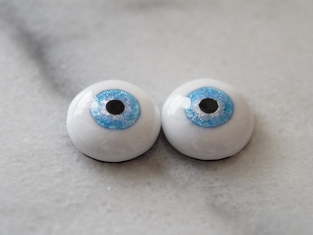 16mm/9mm ネモフィラブルー 水彩タイプ 七宝グラスアイ
