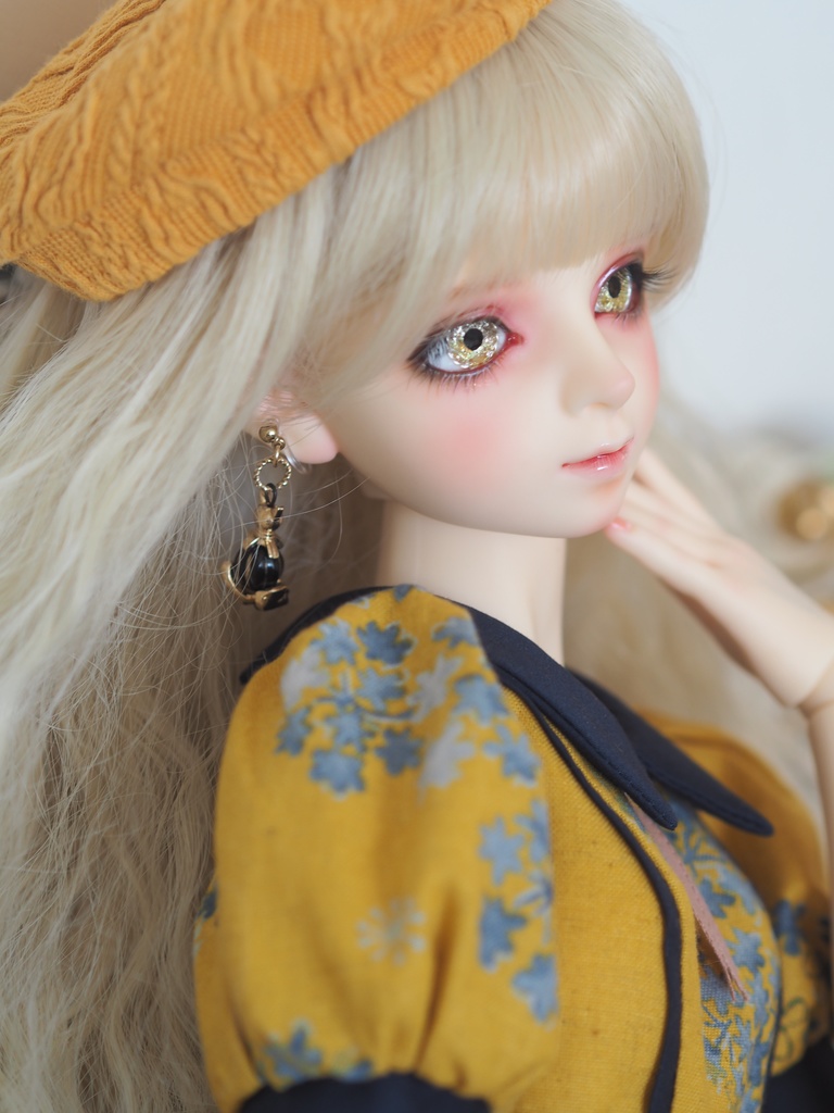 16mm/9mm ベージュ×ゴールド+金箔 より線ジェムタイプ 七宝グラスアイ