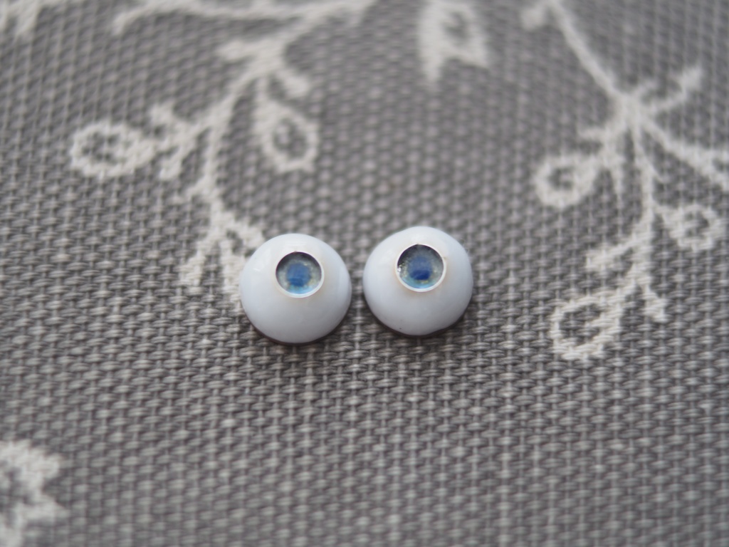 18mm/10.5mm グレーグラデーション+金箔 ジェムタイプ 七宝グラスアイ