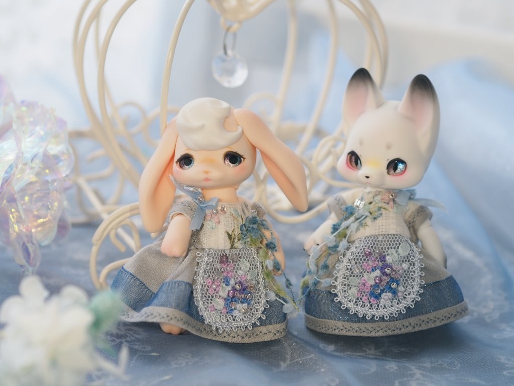 紫陽花刺繍ワンピースセット cocoriangサイズ&8mm七宝グラスアイ ピコP/オビツ11サイズ