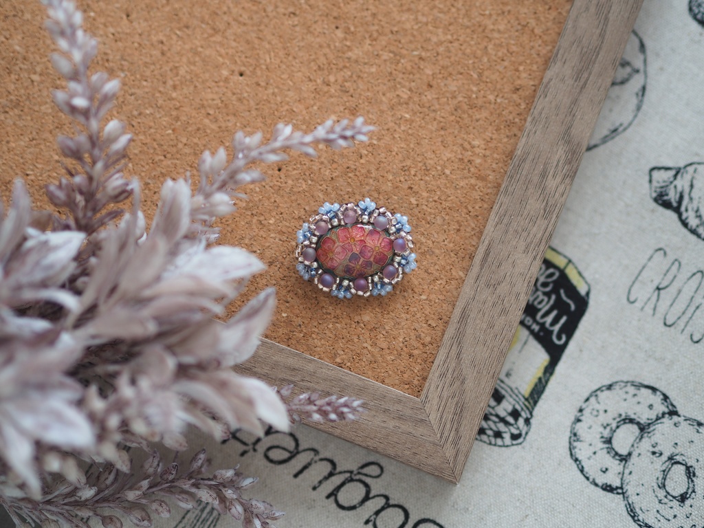 紫陽花の七宝焼き×ビーズ刺繍 ドールサイズブローチ