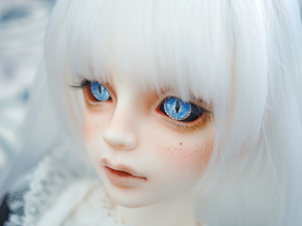 16.5mm/8.5mm ブルー系猫目(黒白目)より線ジェムタイプ 七宝グラスアイ