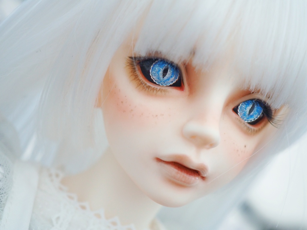 16.5mm/8.5mm ブルー系猫目(黒白目)より線ジェムタイプ 七宝グラスアイ