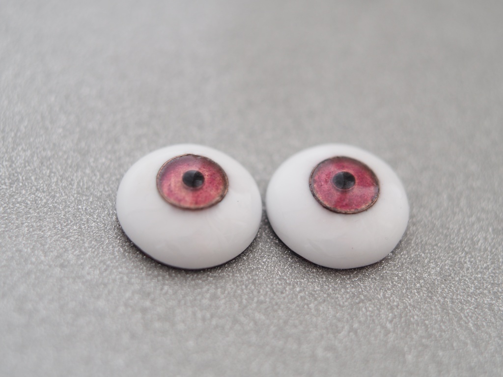15.5mm/7.5mm 淡赤系カッパータイプ 七宝グラスアイ
