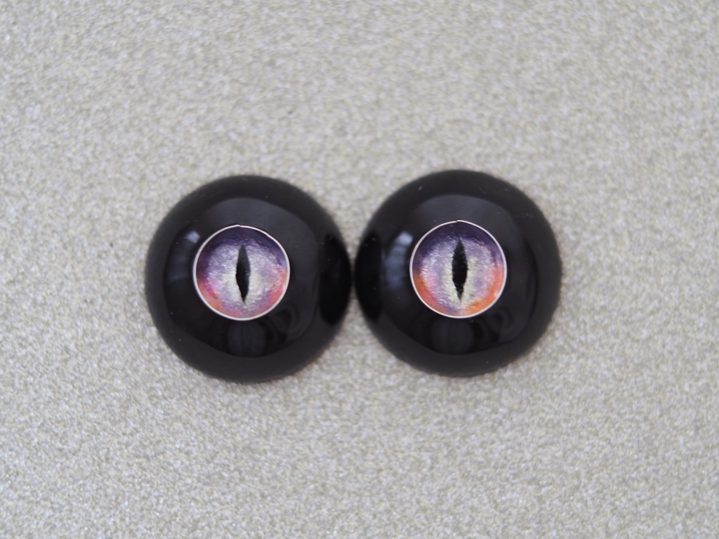 16.5mm/7.5mm パープル×ピンク系(黒白目)ジェムタイプ 七宝グラスアイ