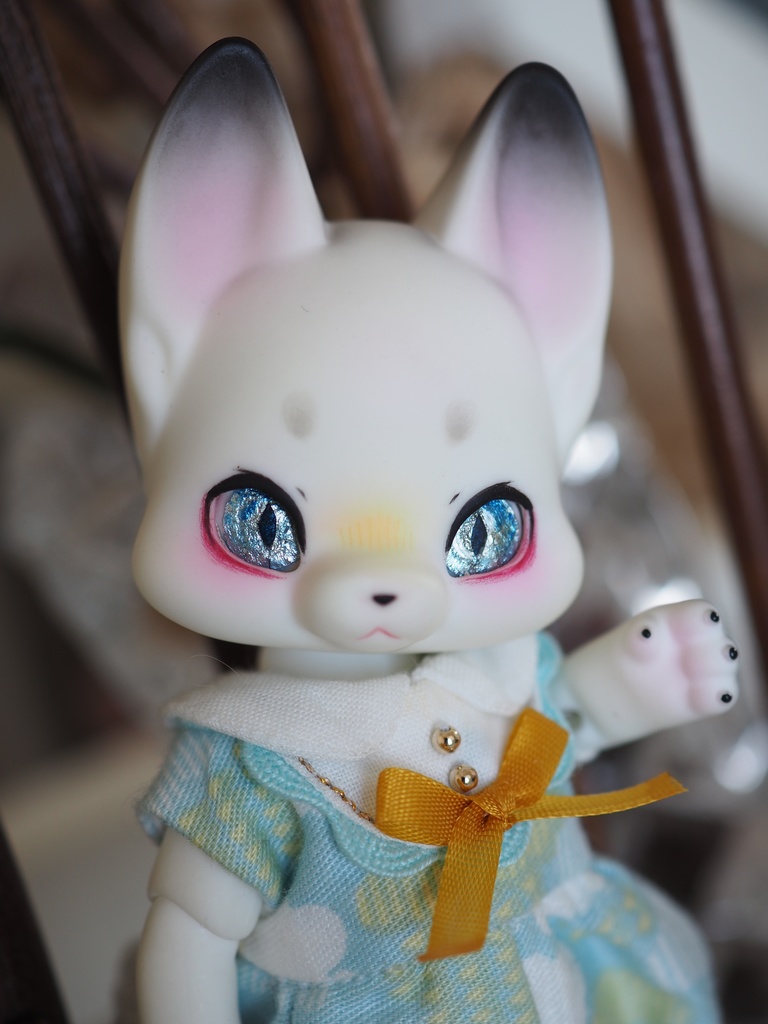 8mm/6.5mm キトンブルー 猫目 水彩タイプ 七宝グラスアイ