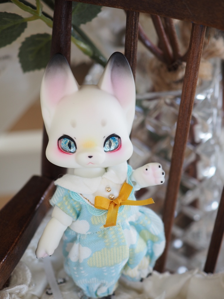 8mm/6.5mm キトンブルー 猫目 水彩タイプ 七宝グラスアイ