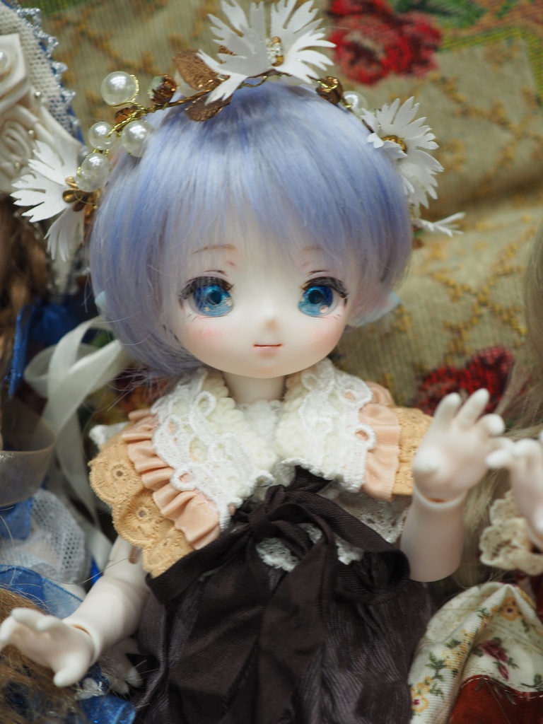 13.5mm/8.5mm ブルーグラデーション アニメ風水彩タイプ 七宝グラスアイ