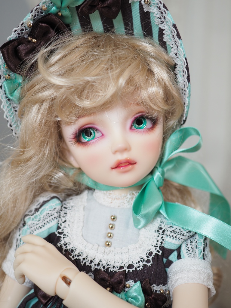 【B品】16mm/7.5mm ミントグリーン系 ジェムタイプ 七宝グラスアイ