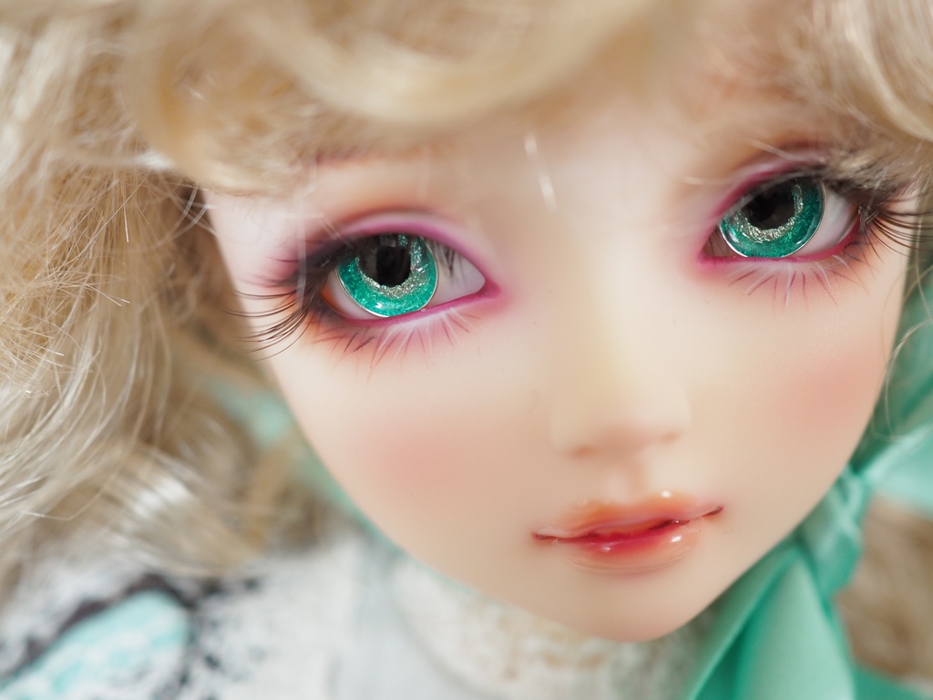 【B品】16mm/7.5mm ミントグリーン系 ジェムタイプ 七宝グラスアイ