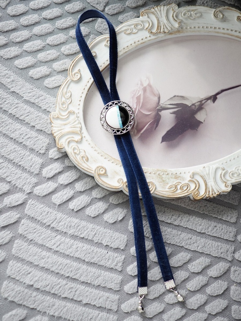 モノトーン+水色ライン 七宝焼 70cm〜75cmドール ループタイ ドール用アクセサリー