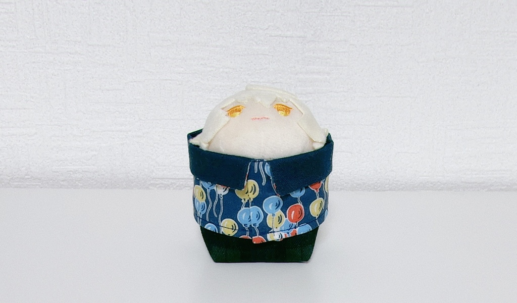 もちマス用 風船柄のお洋服