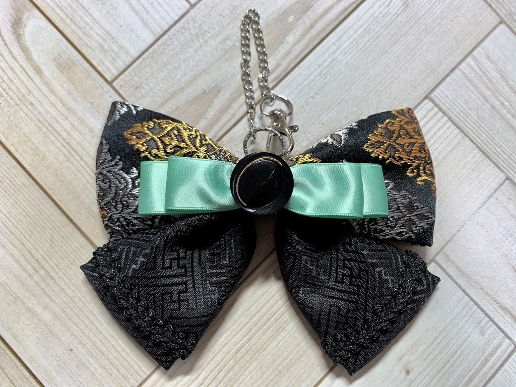 膝丸イメージリボンバッグチャーム