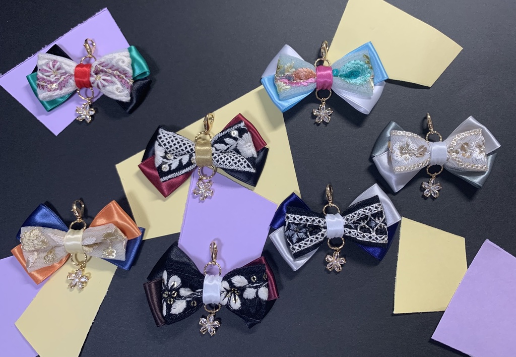刺繍ミニリボンチャーム➄
