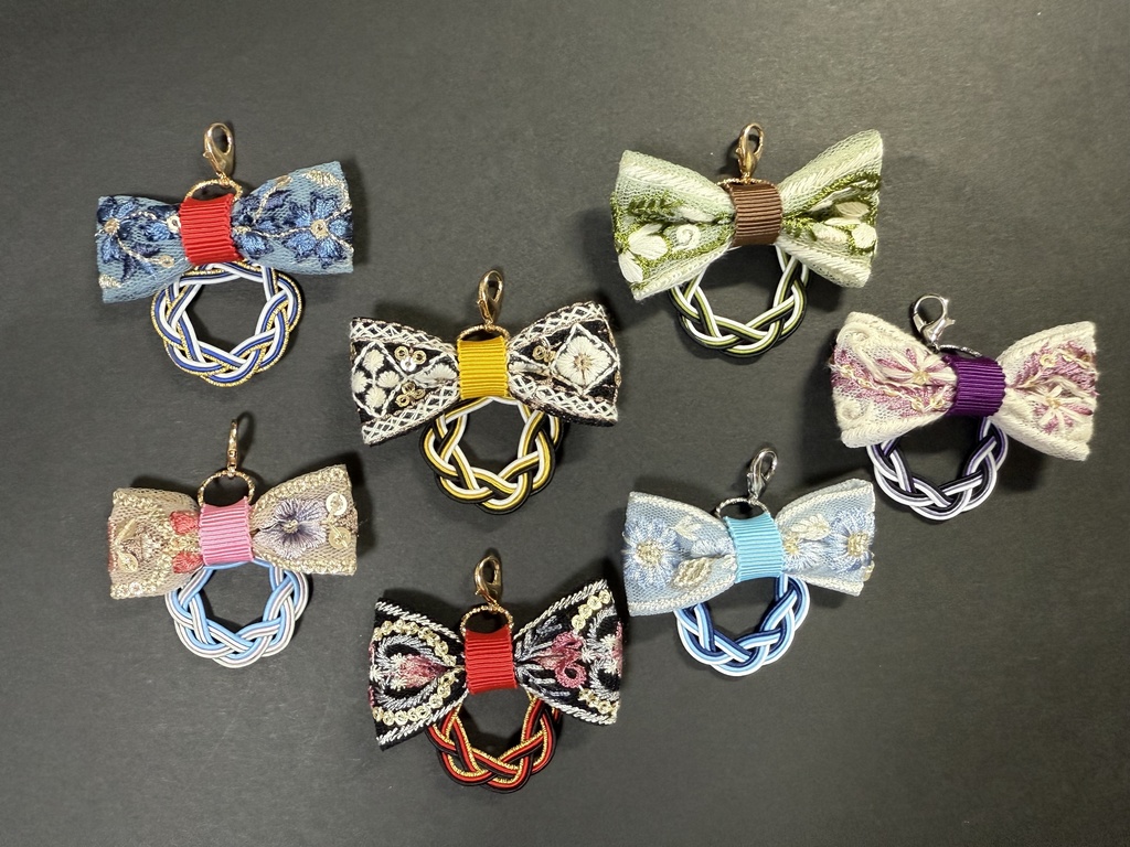 水引刺繍リボンチャーム➀