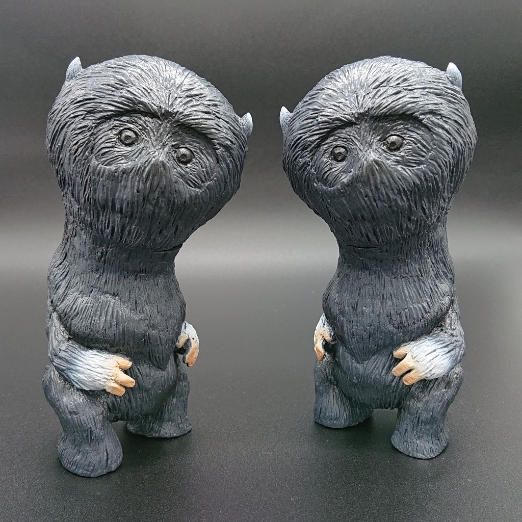 怪獣ロクロ ソフビ(モホークブラック)