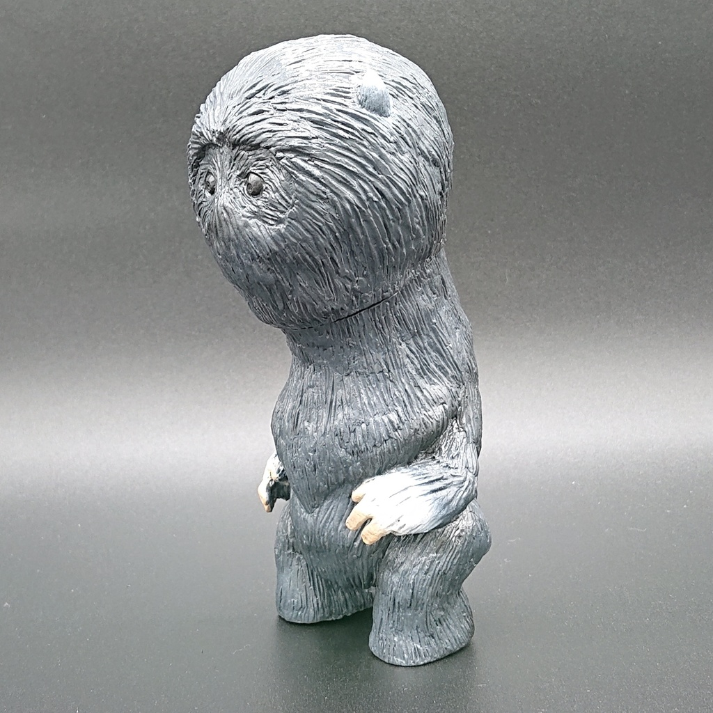 怪獣ロクロ ソフビ(モホークブラック)