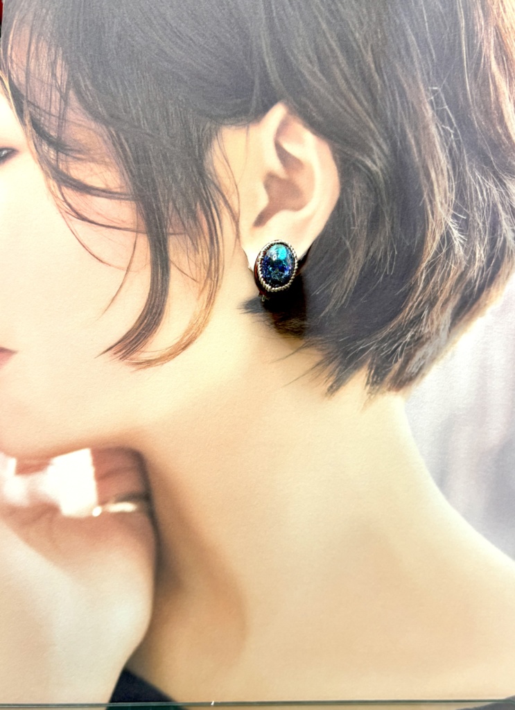 インクルージョンレジンのイヤリング&アンブレラマーカー