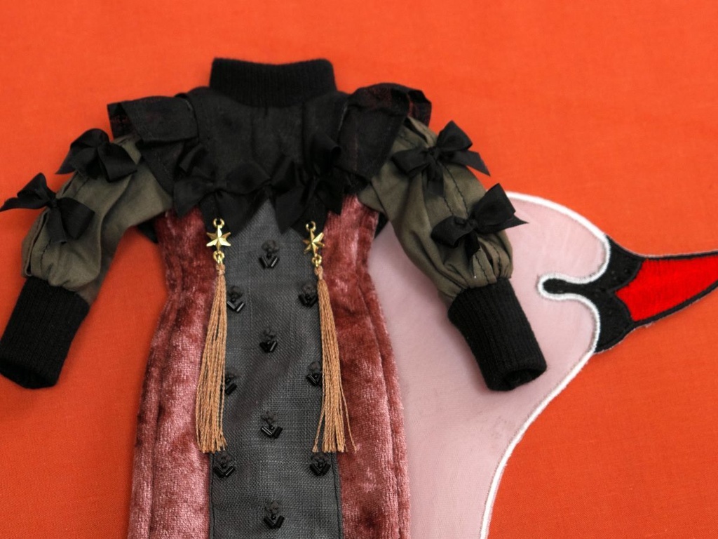 【27cmサイズ】スモーキータートルネックドレス ver2