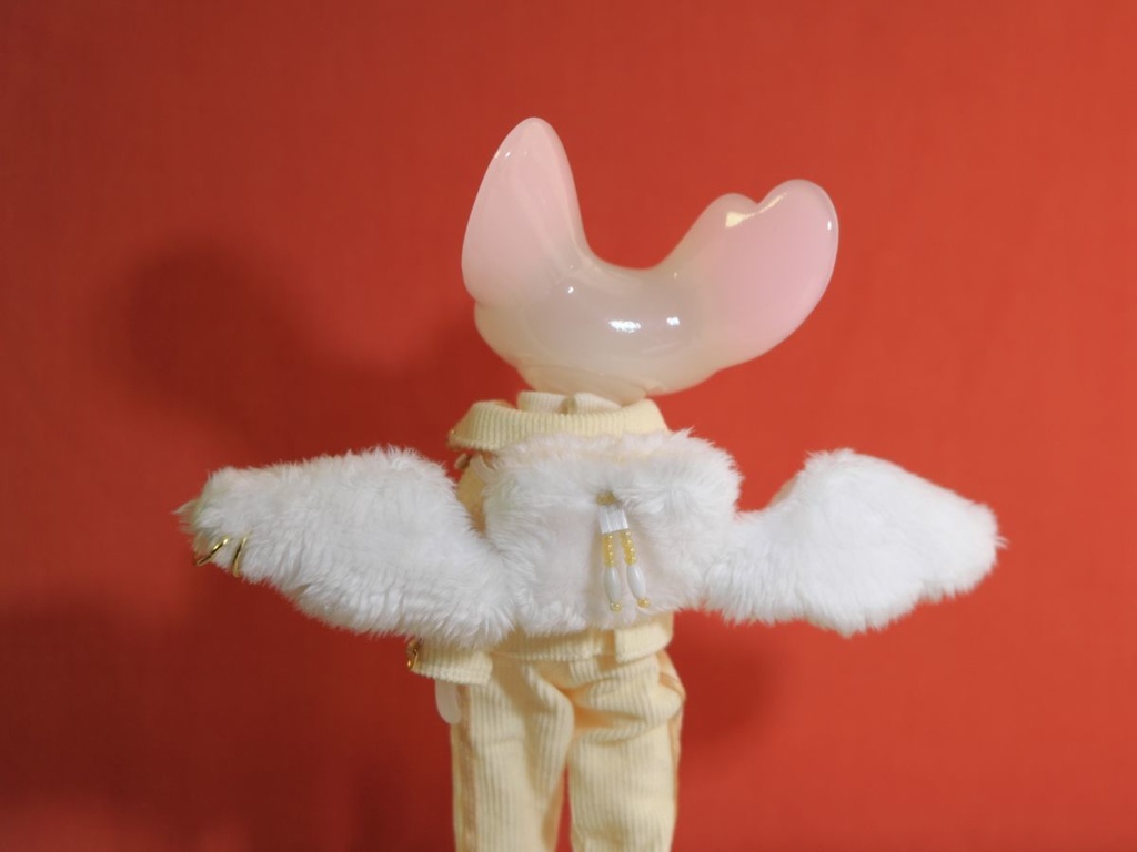 【ドルショでは黒のみ持ちこみ予定】羽根のショルダーバッグ