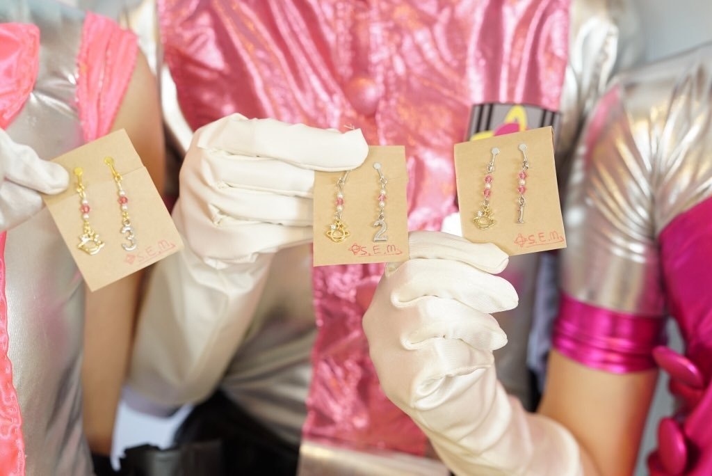 S.E.M イメージイヤリング